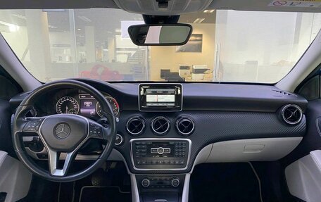 Mercedes-Benz GLA, 2014 год, 2 100 000 рублей, 14 фотография