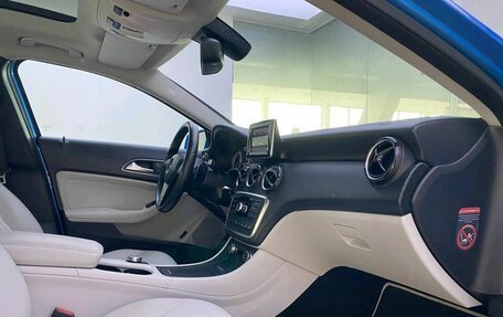 Mercedes-Benz GLA, 2014 год, 2 100 000 рублей, 11 фотография