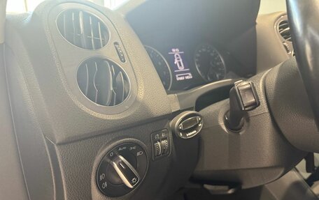 Volkswagen Tiguan I, 2012 год, 1 299 000 рублей, 10 фотография