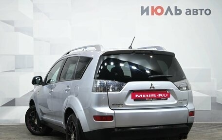 Mitsubishi Outlander III рестайлинг 3, 2006 год, 1 100 000 рублей, 4 фотография