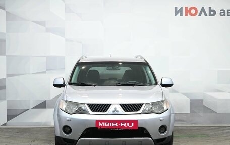 Mitsubishi Outlander III рестайлинг 3, 2006 год, 1 100 000 рублей, 2 фотография