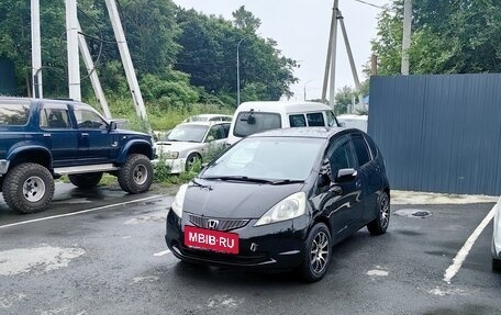 Honda Fit III, 2010 год, 530 000 рублей, 2 фотография