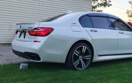 BMW 7 серия, 2017 год, 4 150 000 рублей, 3 фотография