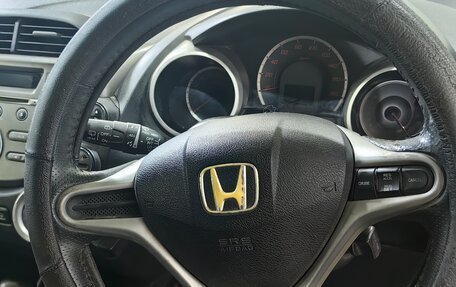 Honda Fit III, 2010 год, 530 000 рублей, 22 фотография