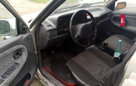 Daewoo Nexia I рестайлинг, 2004 год, 70 000 рублей, 4 фотография