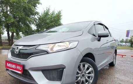 Honda Fit III, 2016 год, 950 000 рублей, 1 фотография