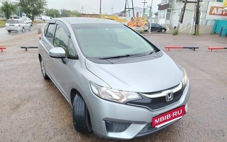 Honda Fit III, 2016 год, 950 000 рублей, 9 фотография