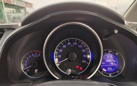 Honda Fit III, 2016 год, 950 000 рублей, 17 фотография
