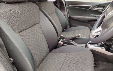 Honda Fit III, 2016 год, 950 000 рублей, 25 фотография