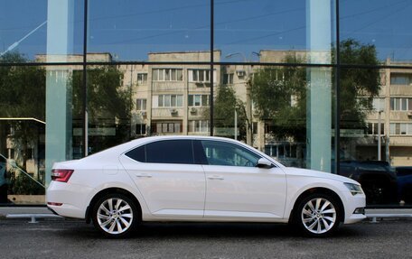 Skoda Superb III рестайлинг, 2015 год, 1 655 000 рублей, 4 фотография