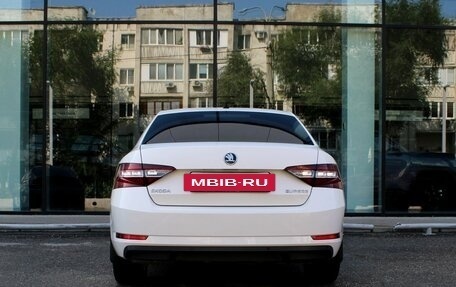 Skoda Superb III рестайлинг, 2015 год, 1 655 000 рублей, 6 фотография