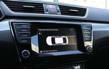 Skoda Superb III рестайлинг, 2015 год, 1 655 000 рублей, 12 фотография