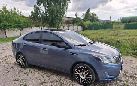 KIA Rio III рестайлинг, 2013 год, 785 000 рублей, 7 фотография