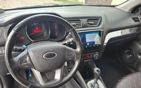 KIA Rio III рестайлинг, 2013 год, 785 000 рублей, 15 фотография