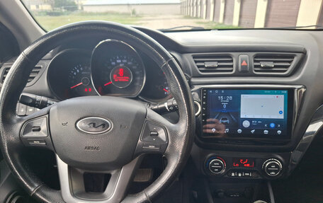 KIA Rio III рестайлинг, 2013 год, 785 000 рублей, 20 фотография
