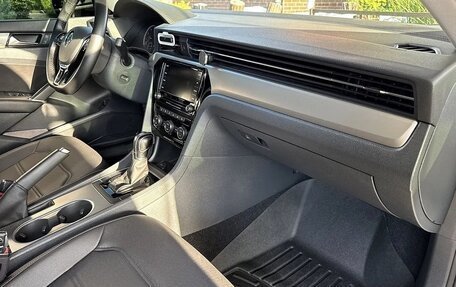 Volkswagen Passat B8 рестайлинг, 2020 год, 2 700 000 рублей, 8 фотография
