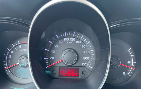 KIA Rio III рестайлинг, 2014 год, 730 000 рублей, 19 фотография