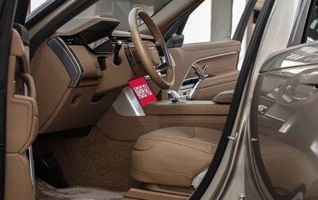 Land Rover Range Rover IV рестайлинг, 2024 год, 20 000 000 рублей, 10 фотография