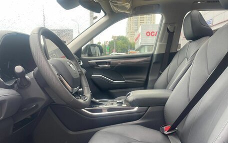 Toyota Highlander, 2026 год, 5 290 000 рублей, 17 фотография