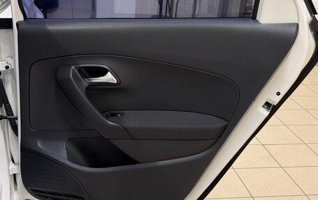 Volkswagen Polo VI (EU Market), 2016 год, 1 250 000 рублей, 16 фотография