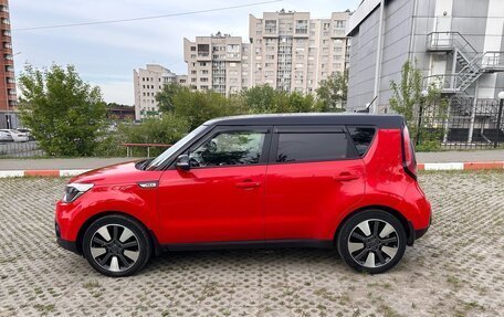 KIA Soul II рестайлинг, 2018 год, 1 400 000 рублей, 3 фотография
