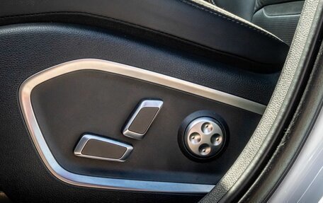 Geely Tugella FY11, 2022 год, 2 650 000 рублей, 12 фотография