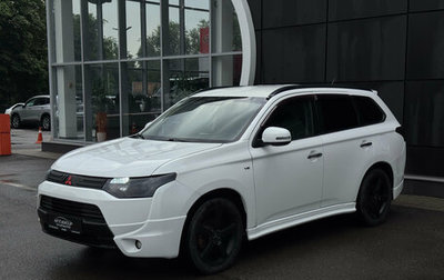 Mitsubishi Outlander III рестайлинг 3, 2013 год, 1 400 000 рублей, 1 фотография