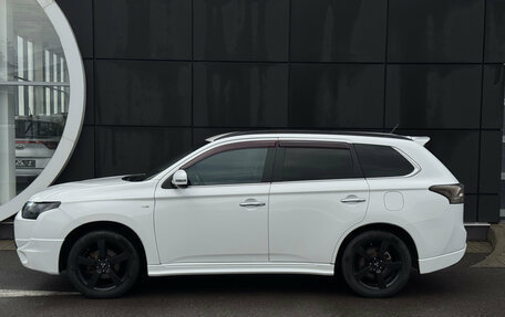 Mitsubishi Outlander III рестайлинг 3, 2013 год, 1 400 000 рублей, 8 фотография