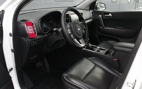 KIA Sportage IV рестайлинг, 2019 год, 2 590 000 рублей, 5 фотография