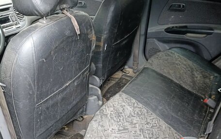 KIA Rio II, 2010 год, 250 000 рублей, 6 фотография