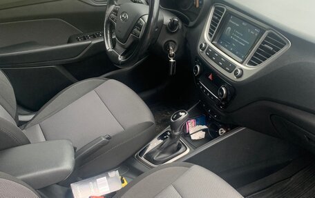 Hyundai Solaris II рестайлинг, 2019 год, 1 670 000 рублей, 34 фотография