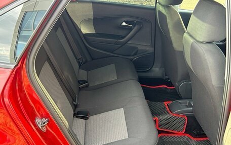 Volkswagen Polo VI (EU Market), 2012 год, 800 000 рублей, 22 фотография