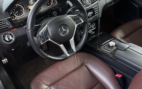 Mercedes-Benz E-Класс, 2011 год, 1 850 000 рублей, 5 фотография