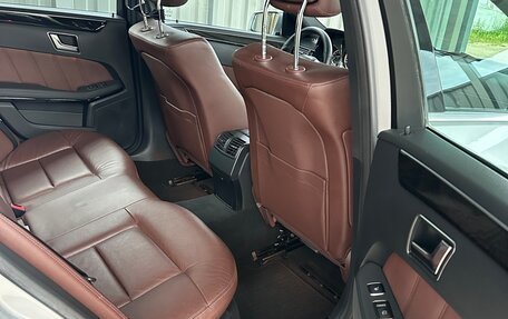 Mercedes-Benz E-Класс, 2011 год, 1 850 000 рублей, 8 фотография