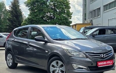 Hyundai Solaris II рестайлинг, 2015 год, 689 000 рублей, 1 фотография
