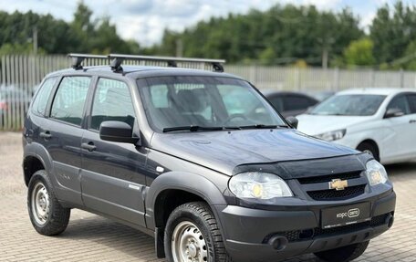 Chevrolet Niva I рестайлинг, 2018 год, 599 000 рублей, 1 фотография