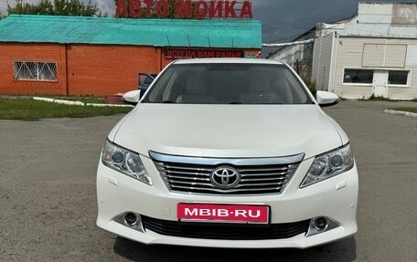 Toyota Camry, 2012 год, 1 550 000 рублей, 1 фотография