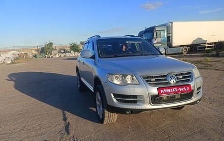 Volkswagen Touareg III, 2009 год, 1 080 000 рублей, 1 фотография