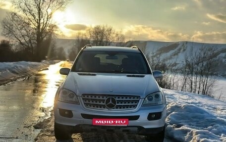 Mercedes-Benz M-Класс, 2005 год, 1 050 000 рублей, 1 фотография