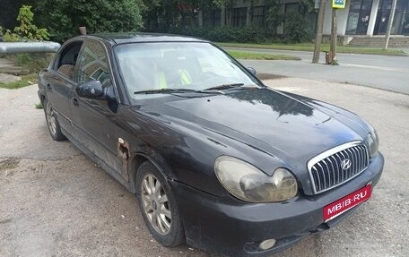 Hyundai Sonata IV рестайлинг, 2004 год, 85 000 рублей, 1 фотография