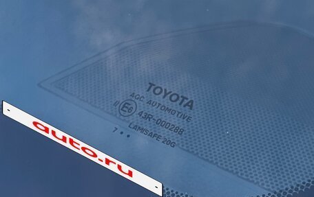 Toyota RAV4, 2017 год, 3 245 000 рублей, 23 фотография