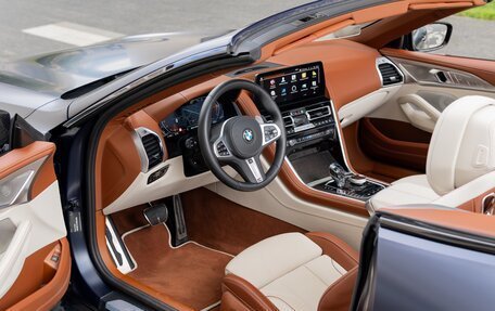 BMW 8 серия, 2024 год, 16 500 000 рублей, 38 фотография