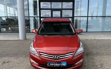 Hyundai Solaris II рестайлинг, 2015 год, 1 050 000 рублей, 2 фотография