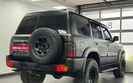 Nissan Patrol, 2003 год, 2 150 000 рублей, 9 фотография