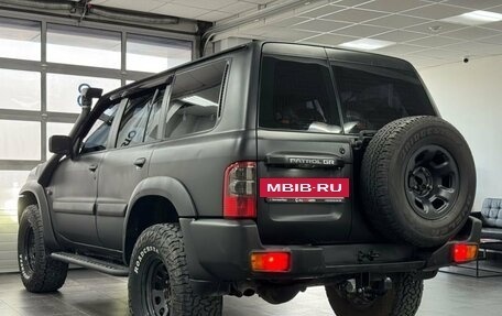 Nissan Patrol, 2003 год, 2 150 000 рублей, 12 фотография