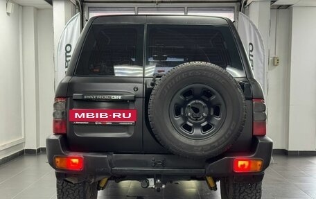Nissan Patrol, 2003 год, 2 150 000 рублей, 11 фотография