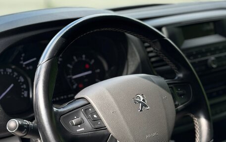 Peugeot Traveller I, 2022 год, 2 330 000 рублей, 9 фотография