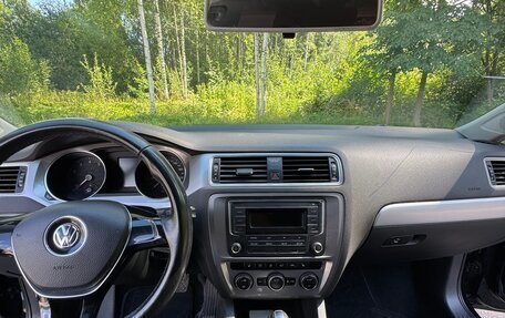 Volkswagen Jetta VI, 2017 год, 1 435 000 рублей, 25 фотография