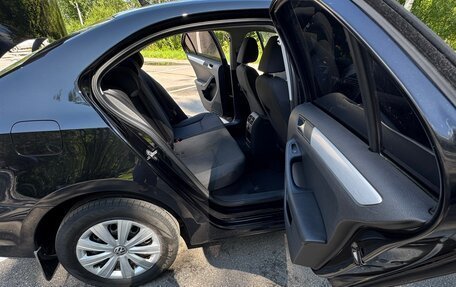 Volkswagen Jetta VI, 2017 год, 1 435 000 рублей, 29 фотография