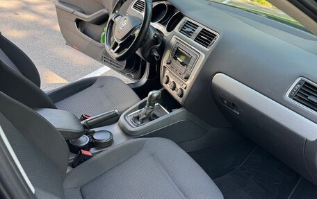 Volkswagen Jetta VI, 2017 год, 1 435 000 рублей, 35 фотография
